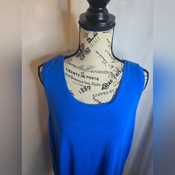 Banana Republic Tank Top - Picture 2 of 7